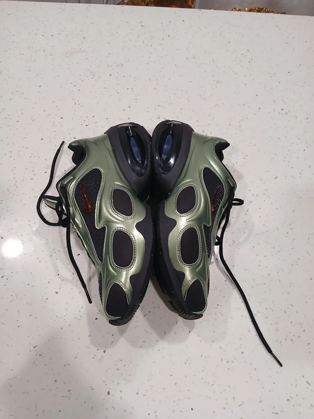 Size 9 - Nike Air Max Muse Metallic Oil Green W